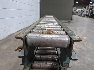 Univeyor Gravity Roller Conveyor