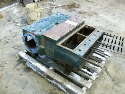 USED OILWELL 523 QUINTUPLEX PUMP