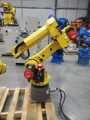 USED 2011 FANUC ARCMATE 120IC