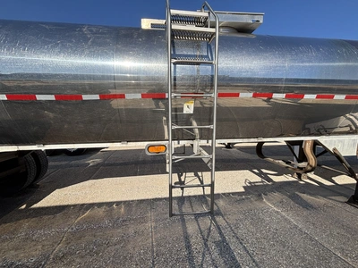 Used 2014 BURCH TANK MILK TANKER TRAILER Liquid Supply Trailers Michigan US | Miedema Asset Management Group #1709514