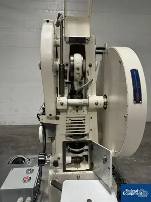 USED Korsch Korsch EKO/DMS Tablet Press, 1 station