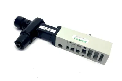 122RS100J000000 | Numatics  Pneumatic Manifold Sandwich Regulator 10-130 PSI - New – Open box