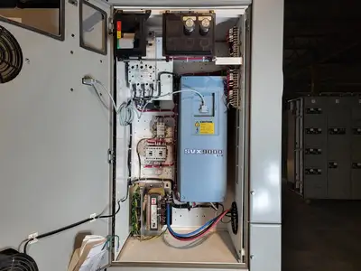 Used EATON SVX025A1-5A4N1 Switchgears British Columbia CA | Lenmark #240131