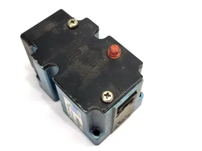 Used MAC Valves 6316D-611-PM-501DA9 Solenoid Valves Michigan US | Maverick Industrial Sales #1454020
