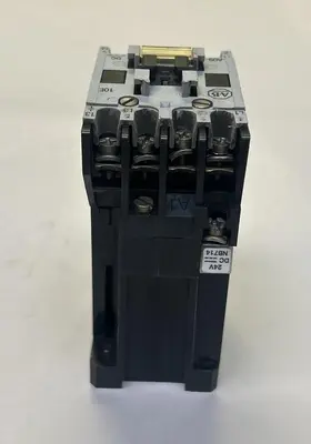 USED ALLEN-BRADLEY 100-A09NZ*3
