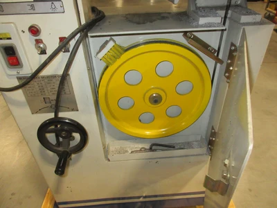 Used PRM RF66KB30 Vertical Band Saws Minnesota US | Machinesused.com #1326845