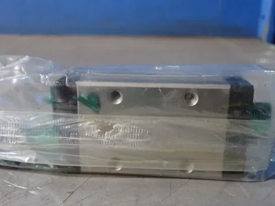 NEW THK SHS25V