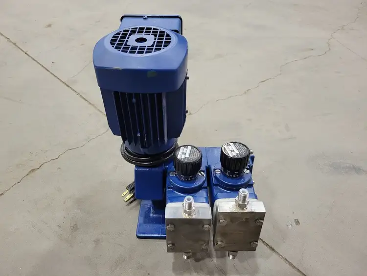 Used MILTON MD10-4-C05 Parts (Hydraulics and Pneumatics) British Columbia CA | Lenmark #259237