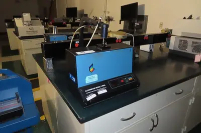 USED GLOSSMETER T480A