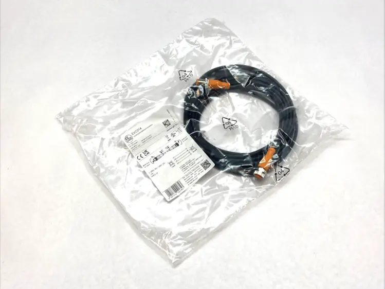New | in-Stock IFM Proximity Switch Sensor Connection Cable M to F 5m 250VAC 300VDC Disconnects Michigan US | Maverick Industrial Sales #1391105