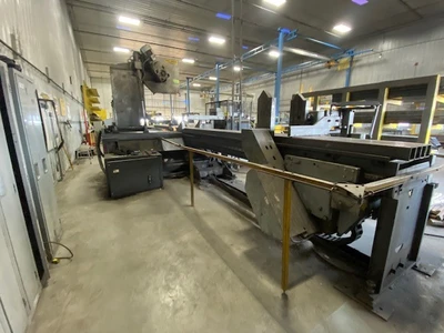 Hyd-Mech V25APC Automatic Vertical Band Saw