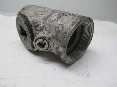 Appleton EYF-300AL 3" Conduit Sealing Fittings for Close Turning Radius