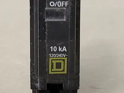 USED SQUARE D QOB135