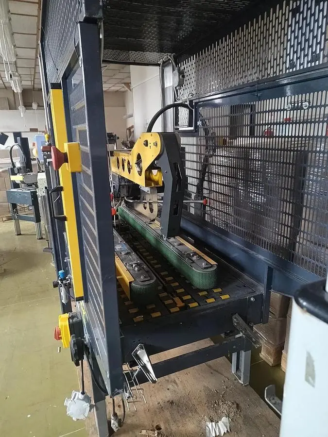 Used 1999 SIAT SM11 C Case Sealers - Tapers CZ | Amaron s.r.o. #1064984