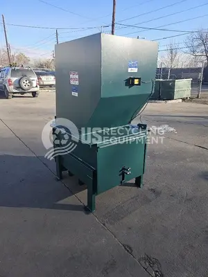 USED WASTEQUIP APARTMENT COMPACTOR