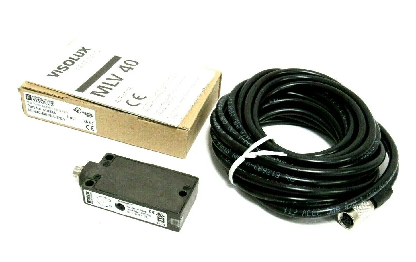 NEW PEPPERL+FUCHS 418846 PHOTOELECTRIC SENSOR MLV40-54/16/47/70B