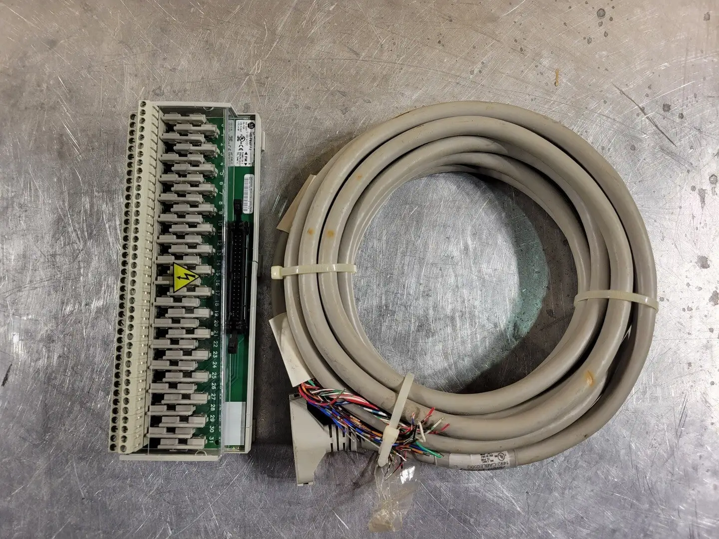 USED ALLEN-BRADLEY 1492-IFM40F-F-2