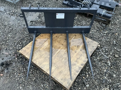 Used JCT SKID STEER BALE SPEAR WITH 4 TINES Bale Spears Michigan US | Miedema Asset Management Group #1328978