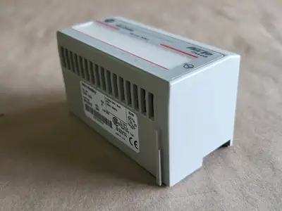 NEW ALLEN-BRADLEY 1794-IA8