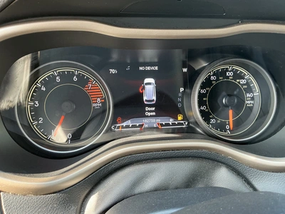 USED 2016 JEEP CHEROKEE