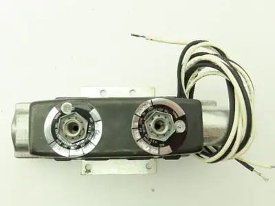 ARO 5840 2323 22 Pneumatic Solenoid Valve 5-Port 115V 150 PSI