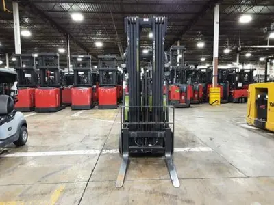 USED 2020 CLARK TMX25