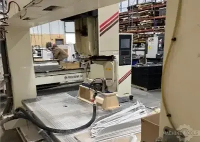 USED 2004 THERMWOOD C67S