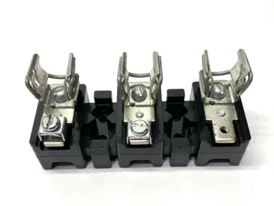 USED ALLEN-BRADLEY FUSE BLOCK HOLDER 3-POLE 600V 30A MISSING SCREW LOT OF 2