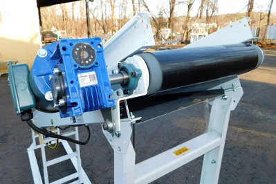 USED HYTROL INCLINED CONVEYOR PC