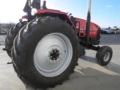Used 2000 CASE IH MX110 Utility Tractors Pennsylvania US | Zimmerman Farm Service #1409998