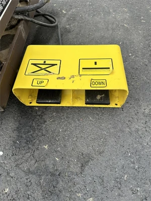 Used AUTOQUIP "SERIES 35" Scissor Lifters California US | MachineryMax #1371505