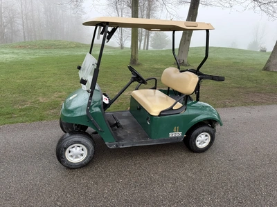 (1) 2017 E-Z-Go golf cart with a Kawasaki gas engine, model 625111G01, does not include Club canopy,...