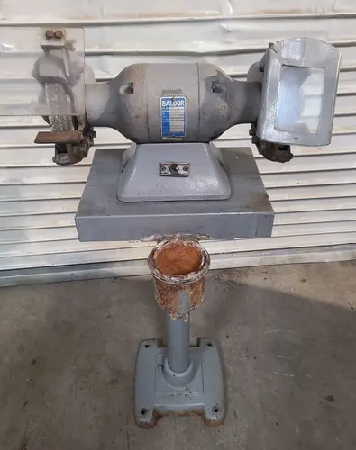 BALDOR 7307 Pedestal 7" Bench Grinder 1/2HP 1P 3450 RPM 115/230V Single Phase