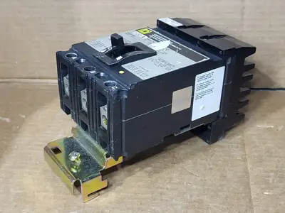 USED SQUARE D FA36100