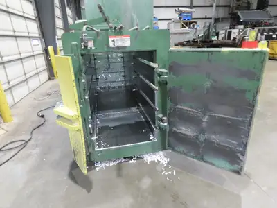 American 5029L Economy Horizontal Paper Baler 42x29x60" Bale Manual Tie 40Hp 480V