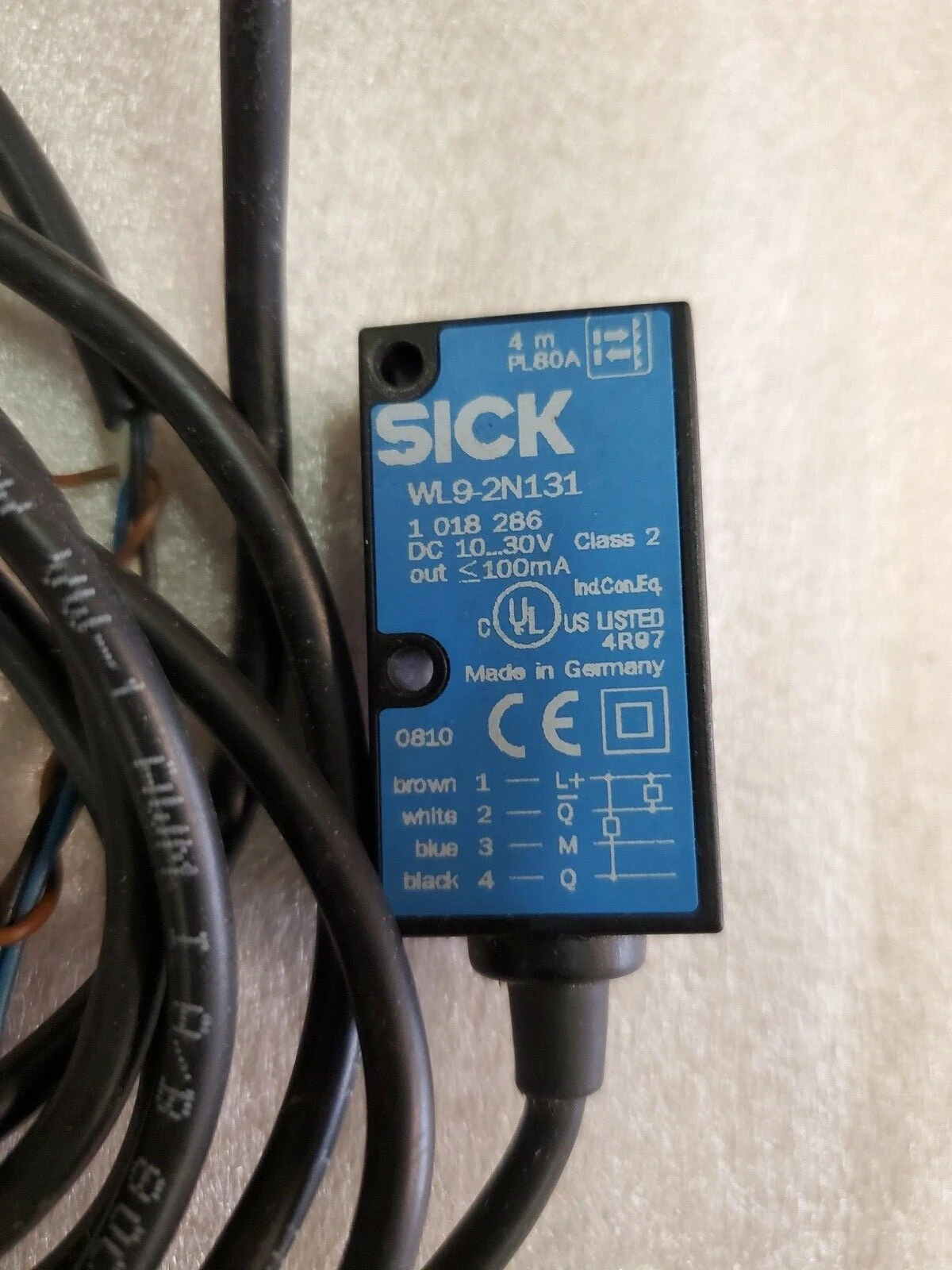 USED SICK SICK WL9--2N131 Photoelectric Switch Sensor