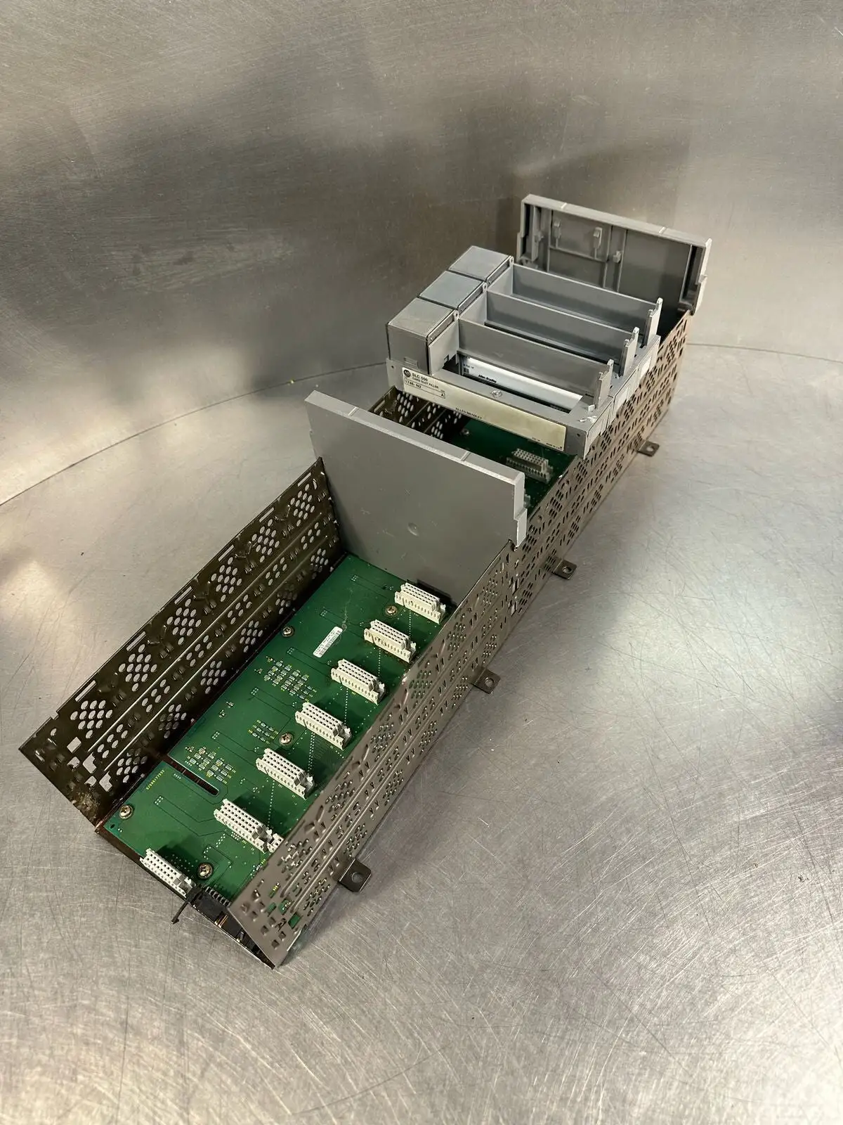 Allen Bradley 1746-A13 /B 13 Slot Rack SLC 500 (8.5.6)