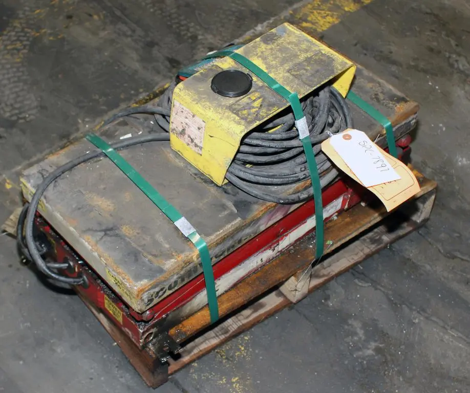 USED SOUTHWORTH APPEARS TO BE A MODEL LS05-30