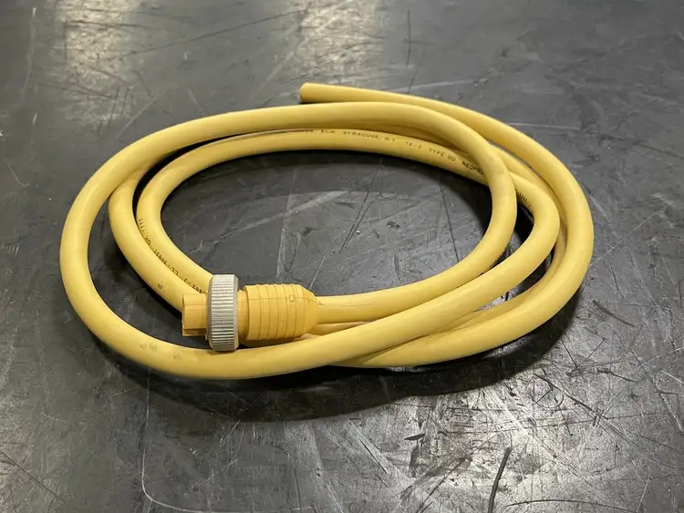 Used CROUSE-HINDS MEC1337M Cable & Wire British Columbia CA | Lenmark #252916