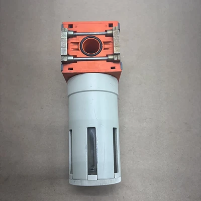 USED Skillair LUB 300