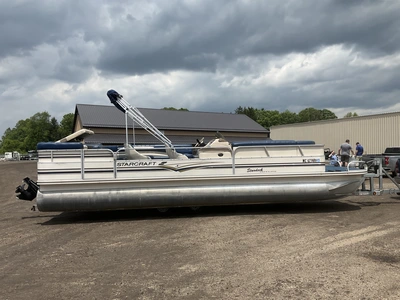 USED 1998 STARCRAFT STARDECK 261