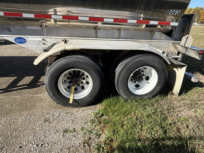 Used 2017 WALKER MILK TANKER TRAILER Liquid Supply Trailers Michigan US | Miedema Asset Management Group #1709493