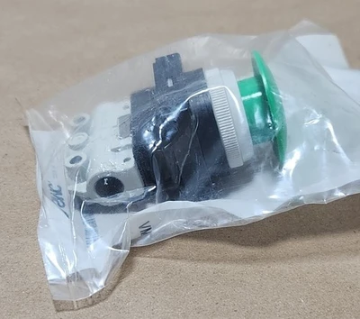NEW SMC VM120-01-30GA