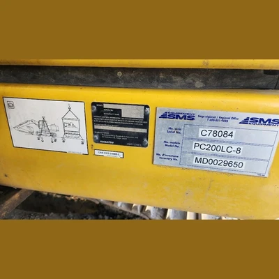 USED KOMATSU PC200LC-8
