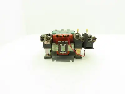 Furnas 14JB32AX4911A NEMA Size 4 Motor Starter 100A 575VAC 25Hp 230/460V Coil