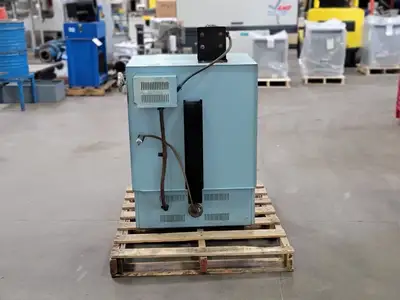 USED BLUE M OV-560A-2