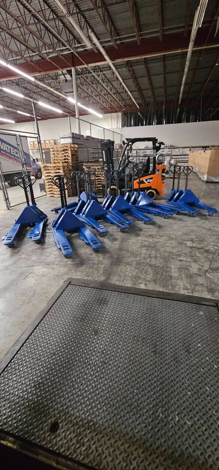 USED Pallet Jacks Pallet Jack