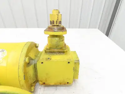 Doerr LR22132 Crane Duty Gear Motor w/Brake 15:1/115rpm 1/2Hp 230/460V D56CFC