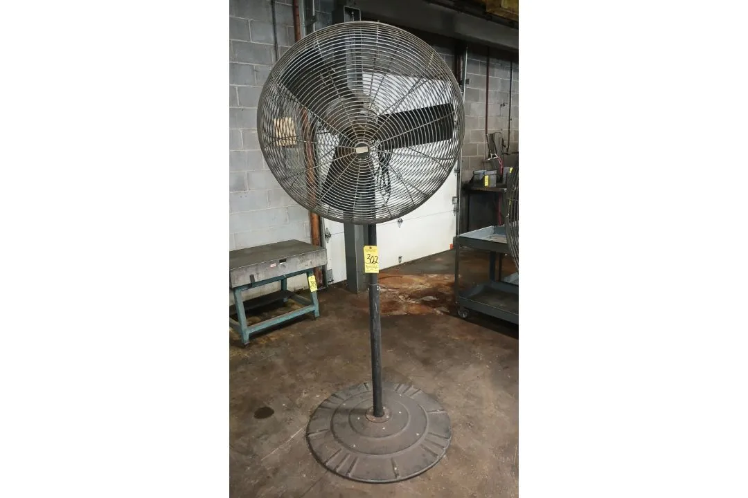 Used _UNKNOWN_ _UNKNOWN_ Fans Ohio US | Thompson Auctioneers #1554028