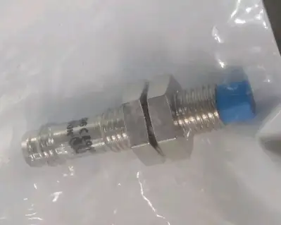 SICK IME08-04NPSZTOK Proximity switch sensor Loc5E7